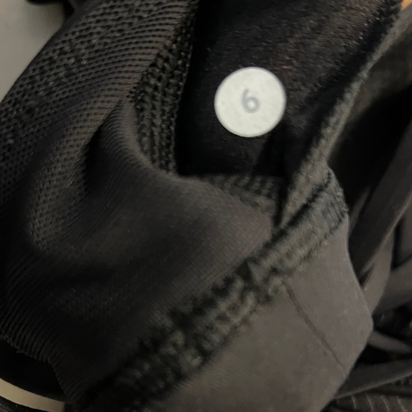 Lululemon Athletica Black Strappy Tank Top with Built in Bra with Removable Pads - Picture 4 of 5